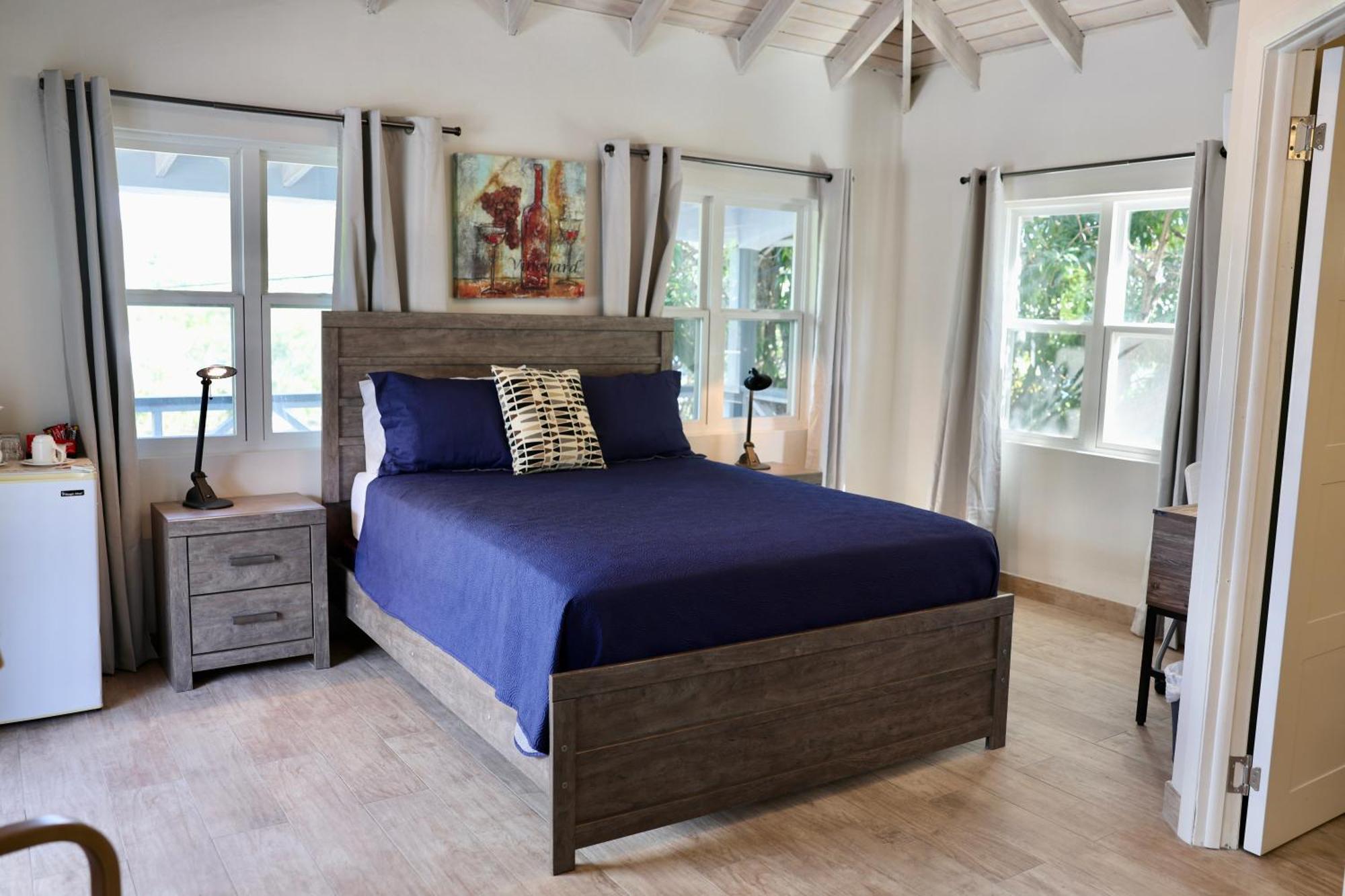 The Moxy Hotel English Harbour Bagian luar foto